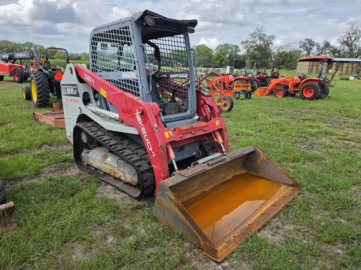 2022-takeuchi-tl8r2-image-1