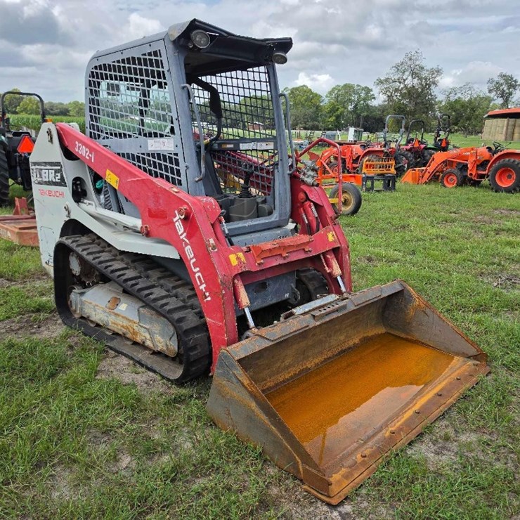 2022 TAKEUCHI TL8R2