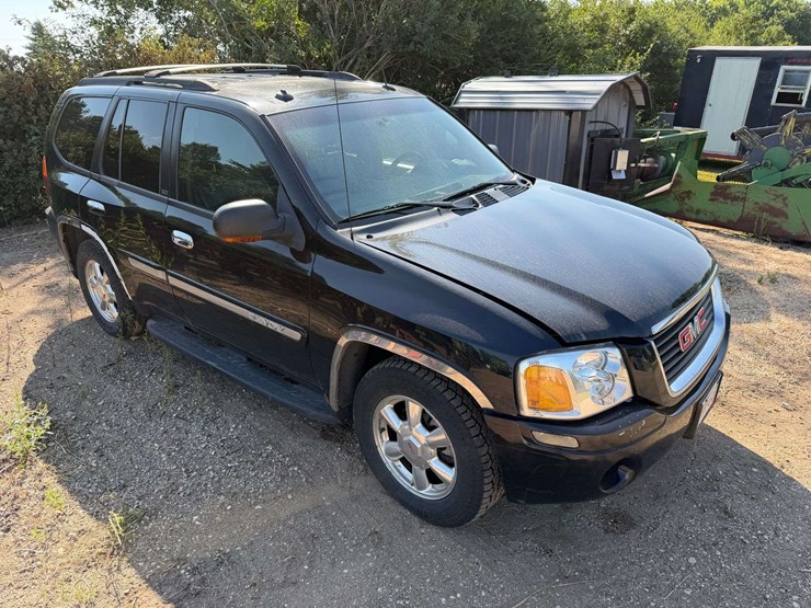 2004-gmc-envoy-image-28