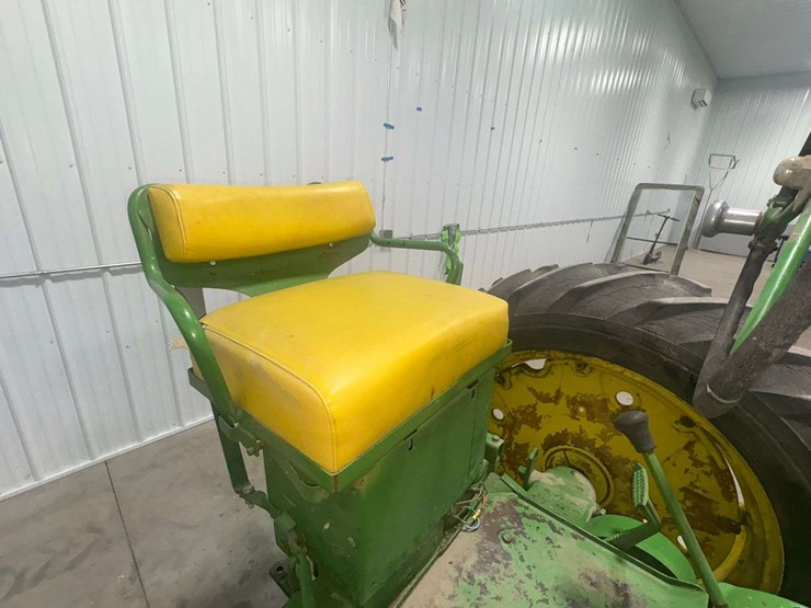 1955-john-deere-60-image-20