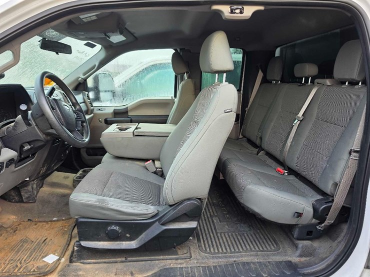 2019-ford-f250-xl-image-9