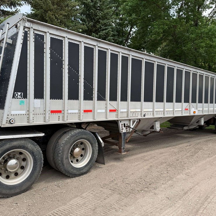 2003 CORNHUSKER HOPPER BOTTOM