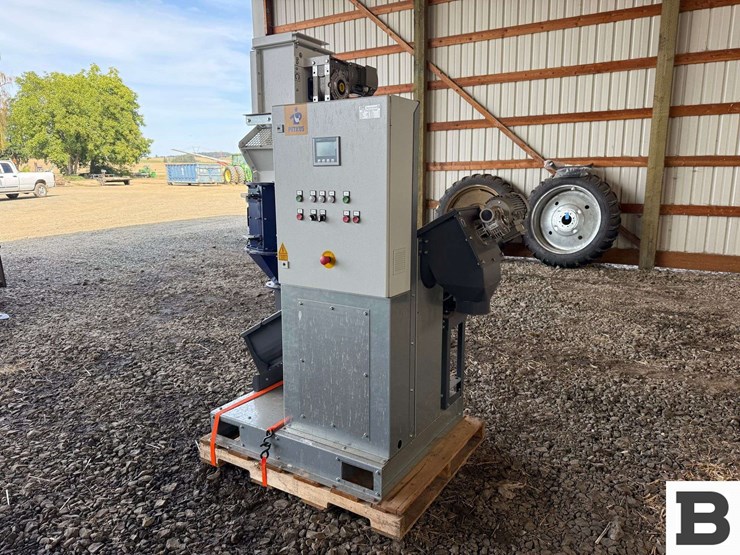 2019-petkus-ct-05-continuous-seed-treater-image-2
