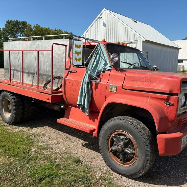 CHEVROLET C65