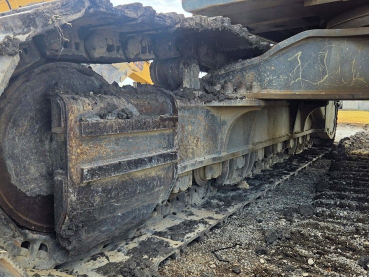 2006-volvo-ec700b-image-11