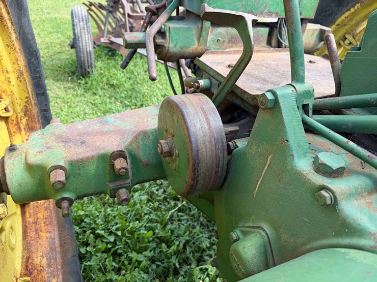 john-deere-50-image-28