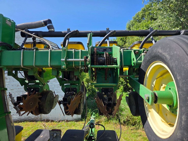 john-deere-1720-image-27