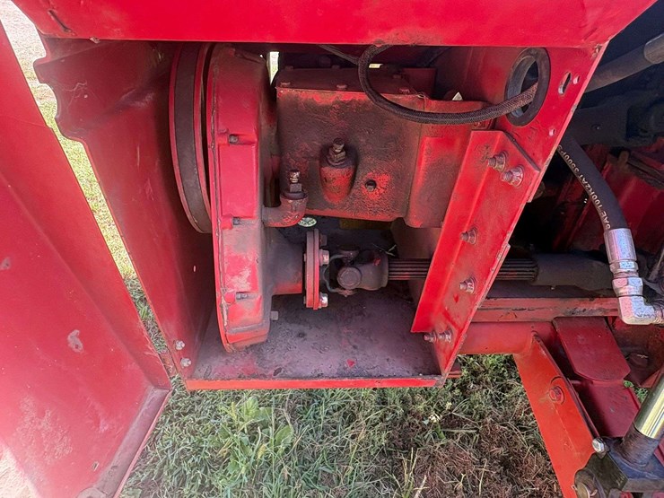 new-holland-1465-image-20