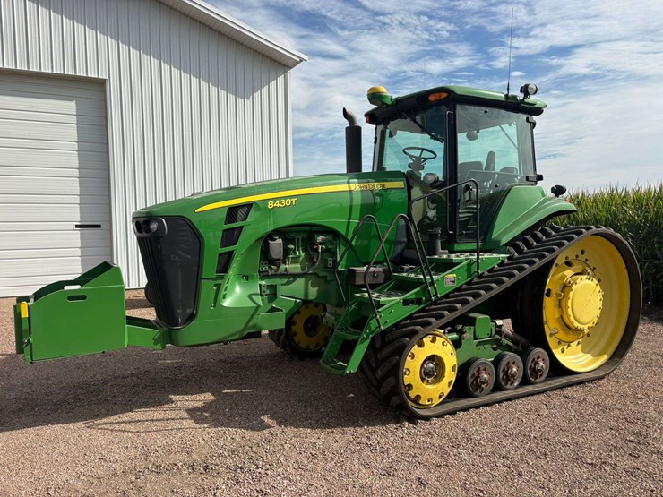 2006-john-deere-8430t-image-1