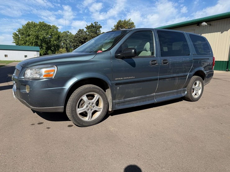 2007-chevrolet-uplander-image-1