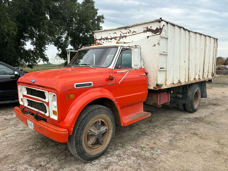 1972-chevrolet-c60-image-1
