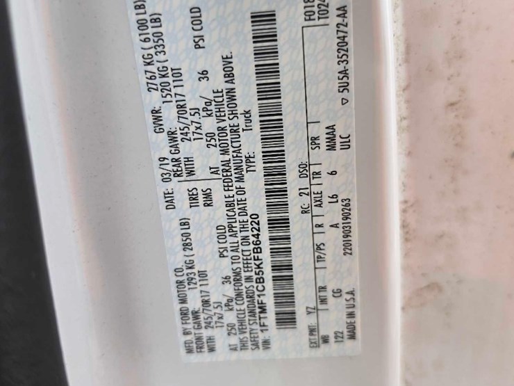 2019-ford-f150-xl-image-10