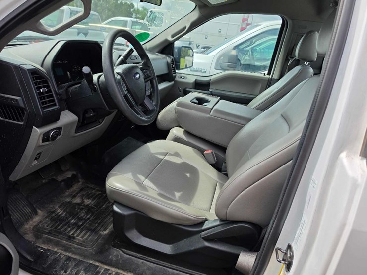 2018-ford-f150-xl-image-9