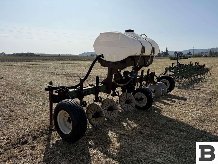 john-deere-7100-image-2