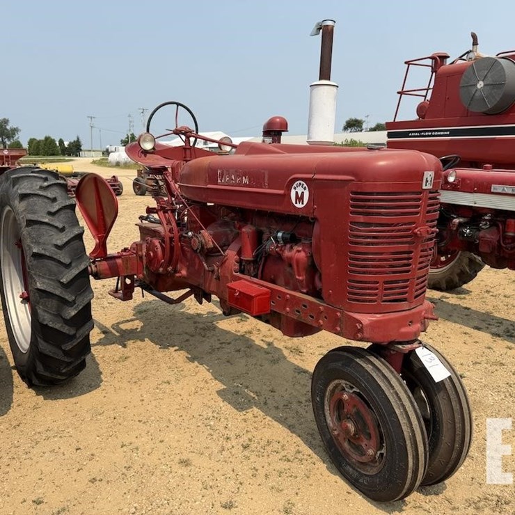 1952 FARMALL SUPER M