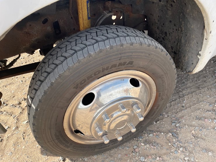 2003-ford-f550-image-6