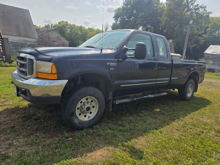1999-ford-f250-image-1