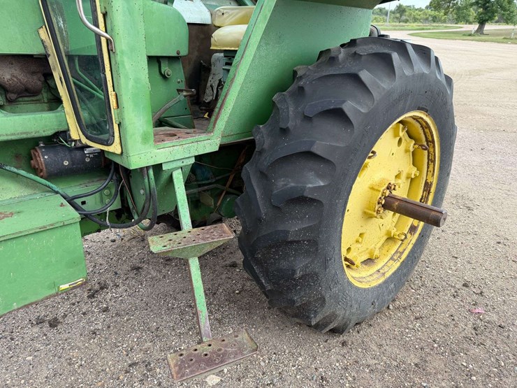 john-deere-4020-image-14