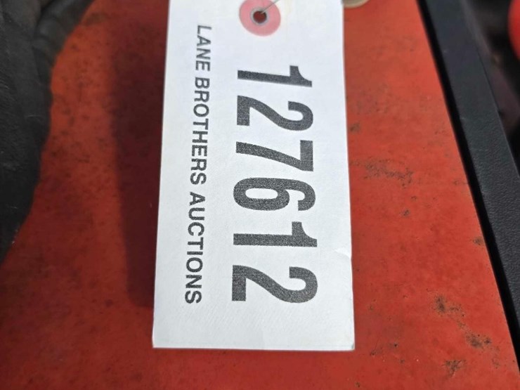 massey-ferguson-245-image-11