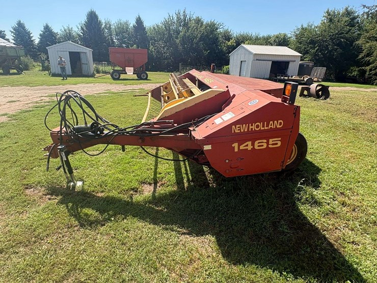 new-holland-1465-image-6