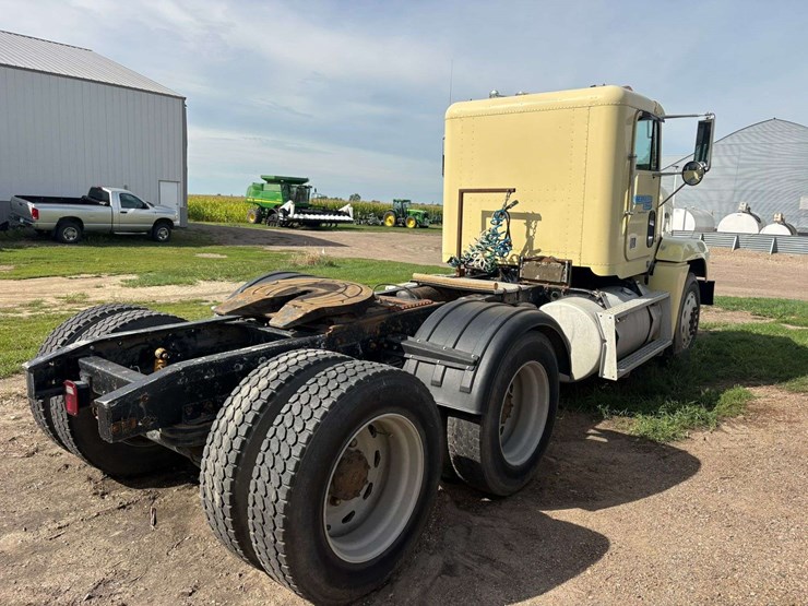 1990-cummins-855-image-5