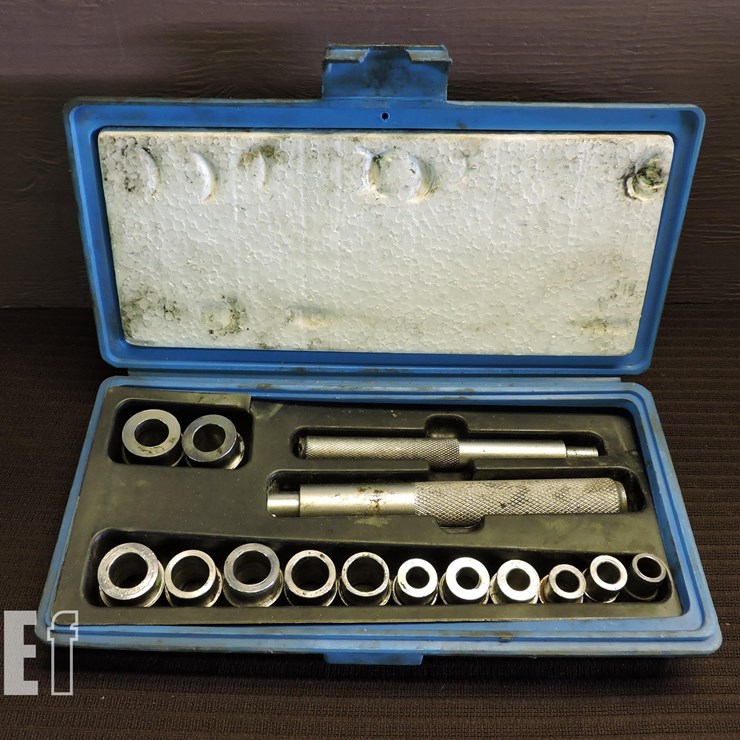CRAFTSMAN, MASTER BUSHING, BEARING, AND SEAL DRIVE