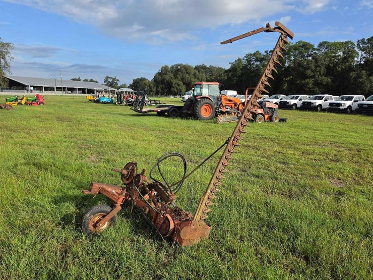 190---alis-chalmers-sickle-mower-image-2