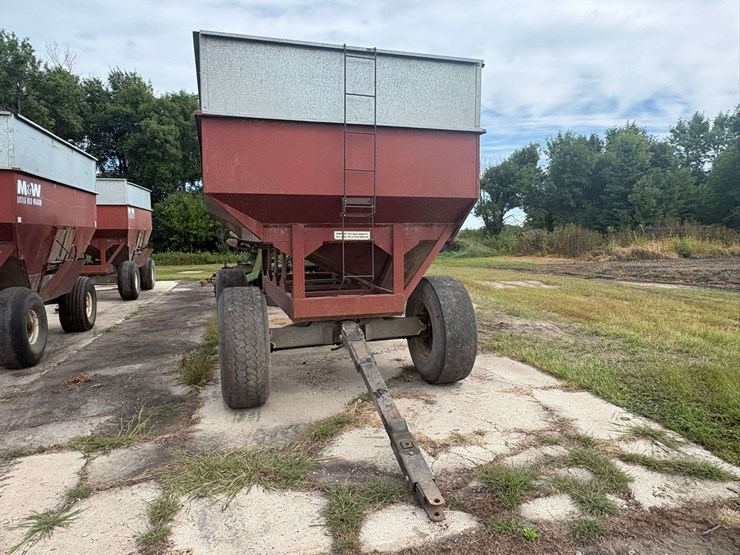 m&w-little-red-wagon-image-2