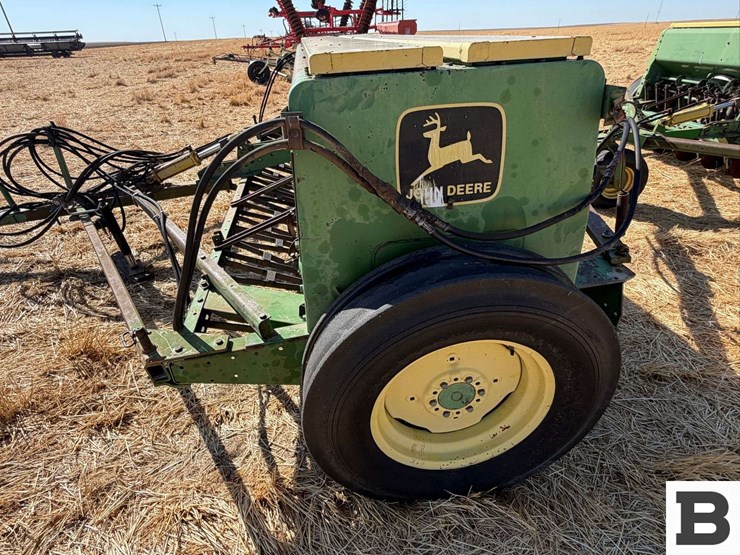 john-deere-8350-image-9