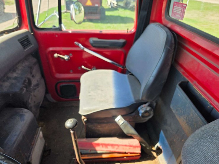 1995-cummins-m11-image-36
