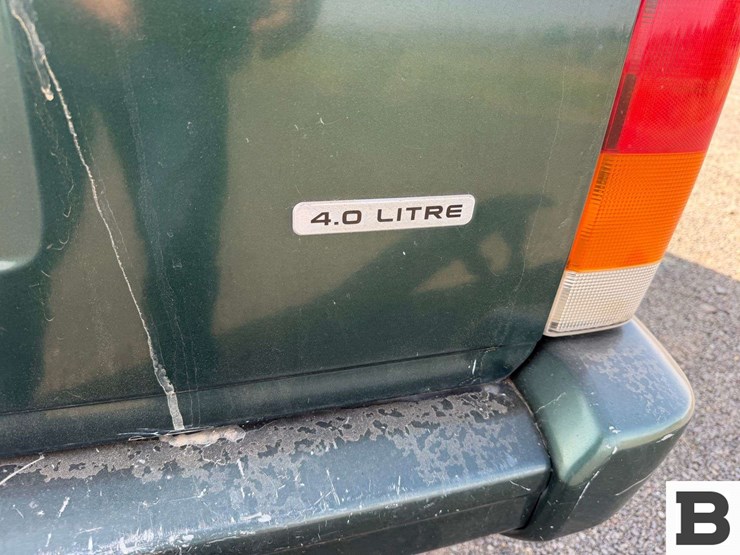 2000-jeep-cherokee-image-19