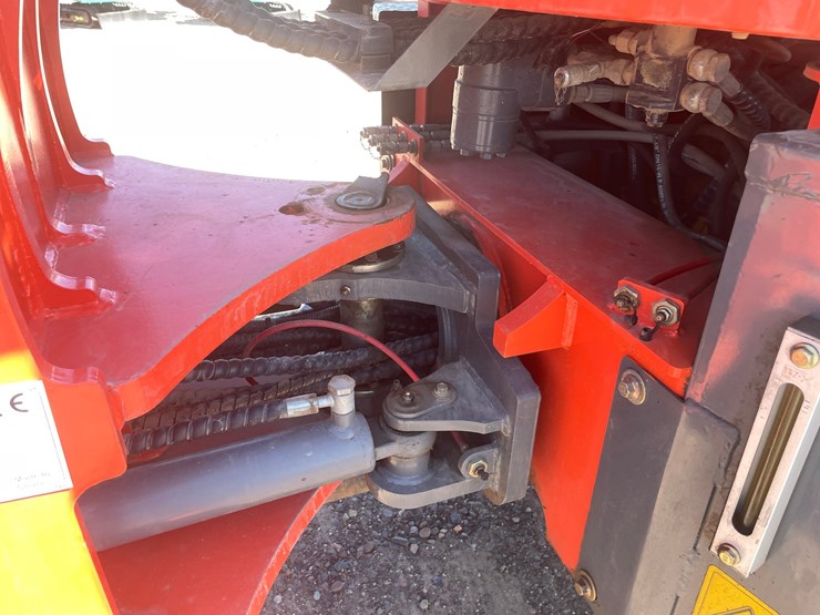 2023-wrangler-5500t-image-17