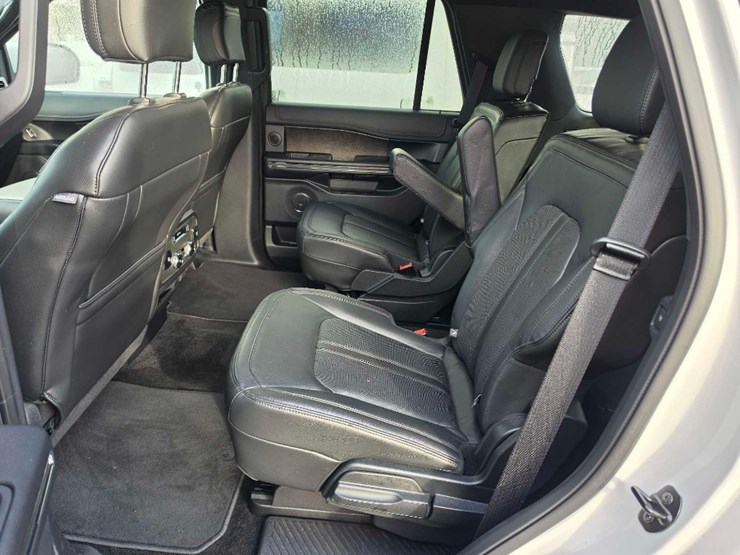 2018-ford-expedition-image-10