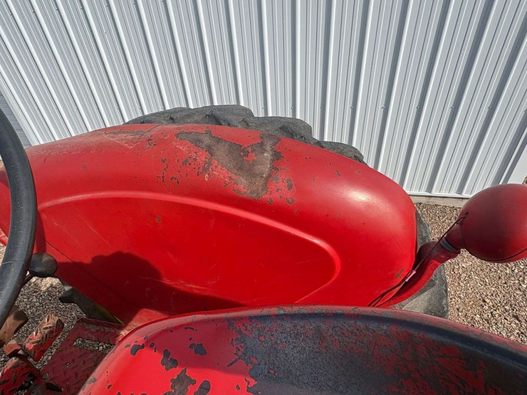 massey-ferguson-30-image-24