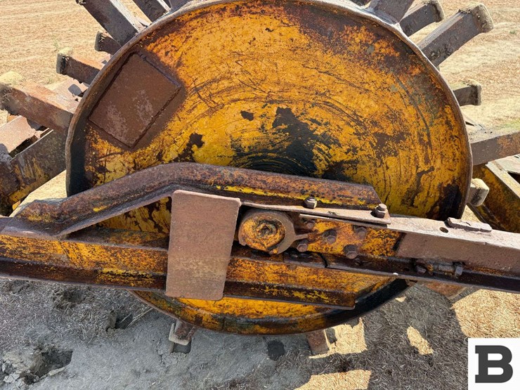 sheepsfoot-compaction-roller-image-18