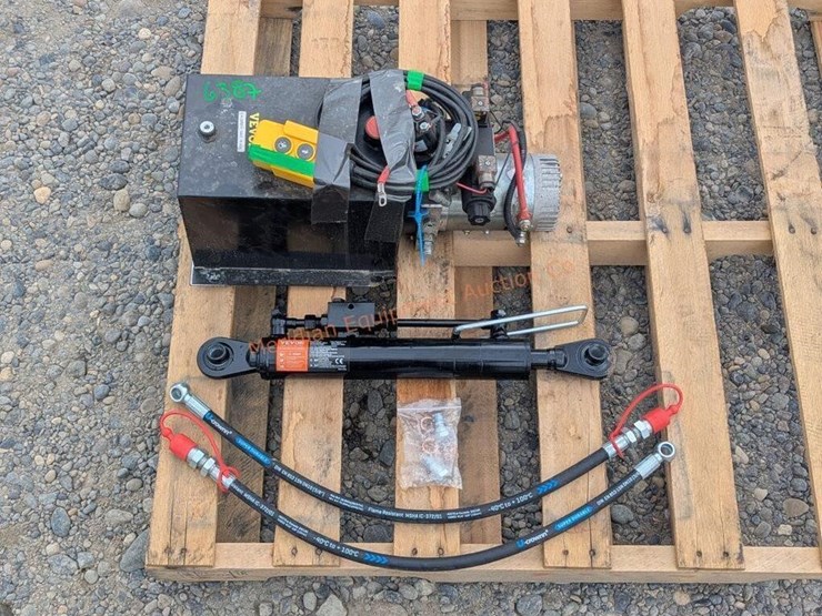 vevor-hydrualic-pump-&-tank-image-2