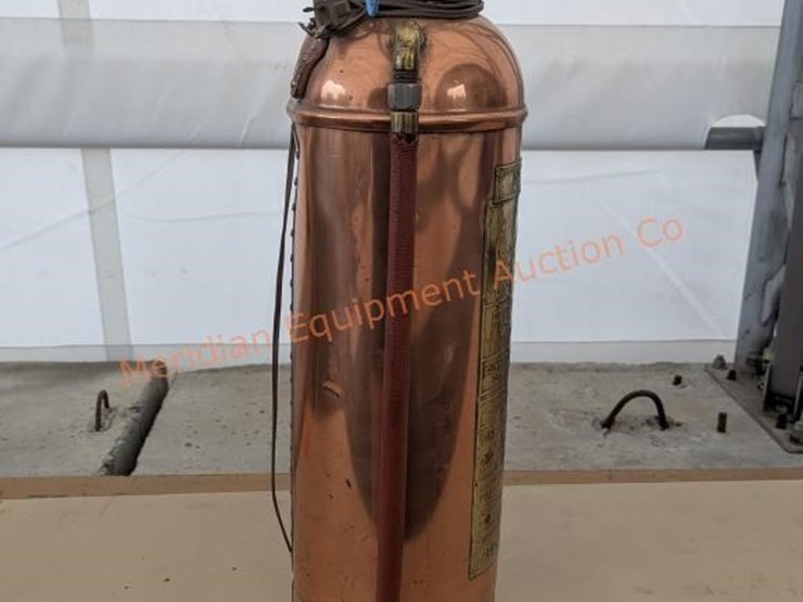 brass-fire-extinguisher-lamp-image-4