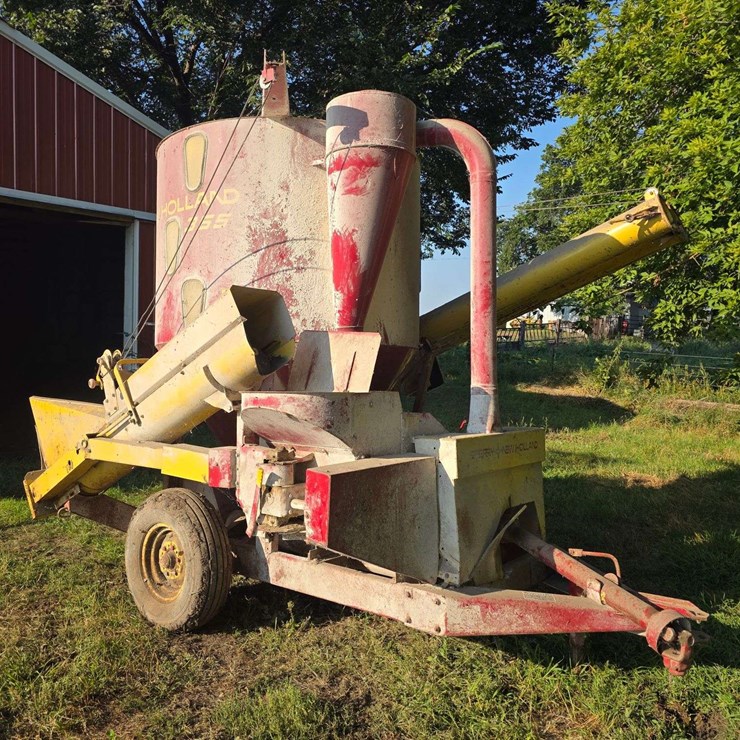 NEW HOLLAND 355