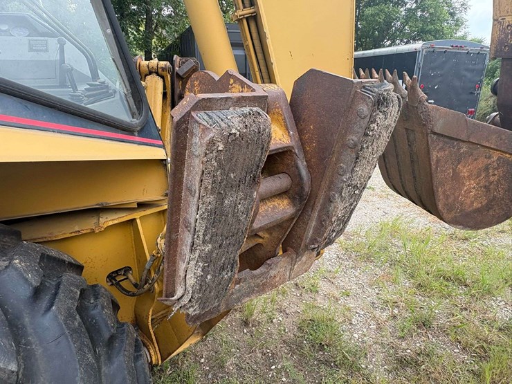 1995-caterpillar-426b-image-14