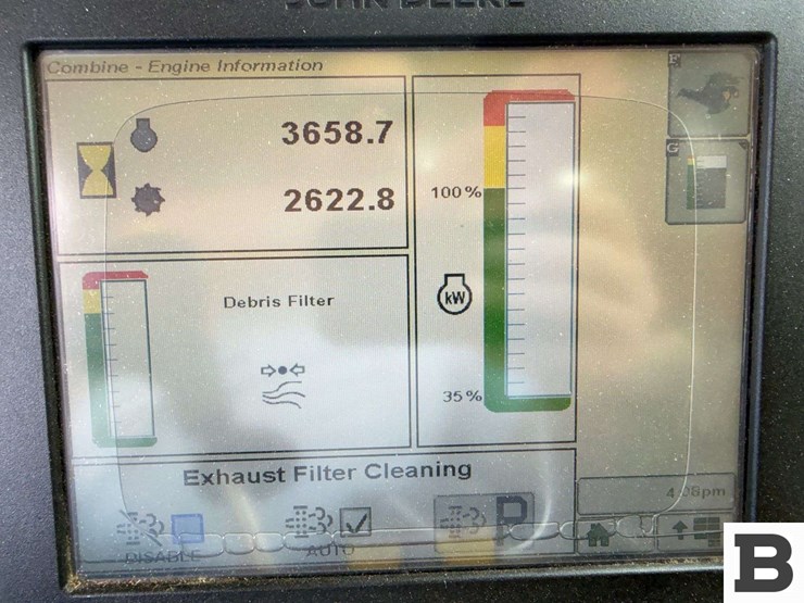 2014-john-deere-s660-image-96