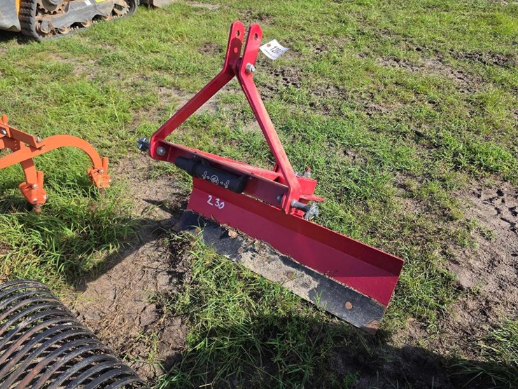 230---4'-scraper-/-landscape-blade-image-2