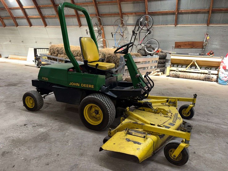 1999-john-deere-f935-image-2