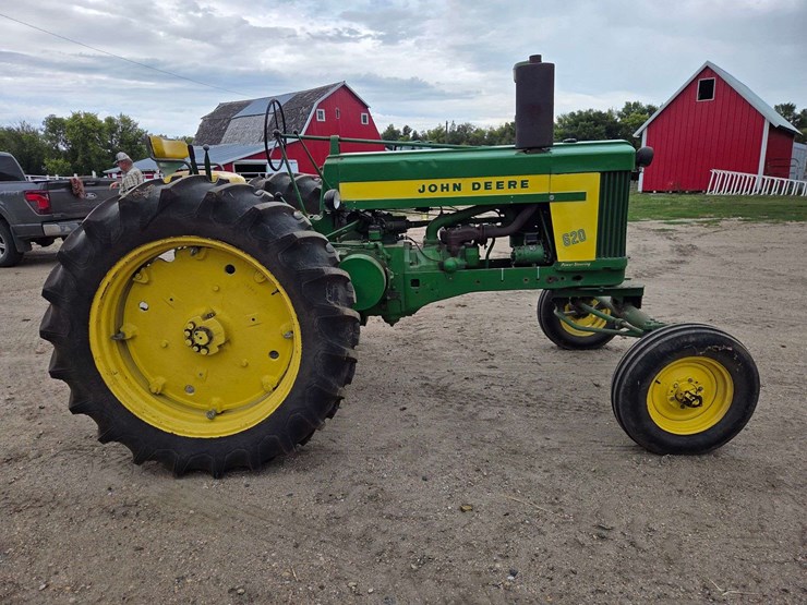 john-deere-620-image-22