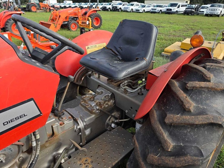 massey-ferguson-245-image-9