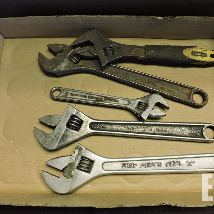 ASSORTED ADJUSTABLE WRENCHES