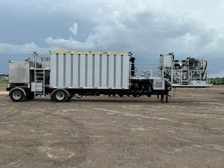 2012-cummins-qsx15-image-4