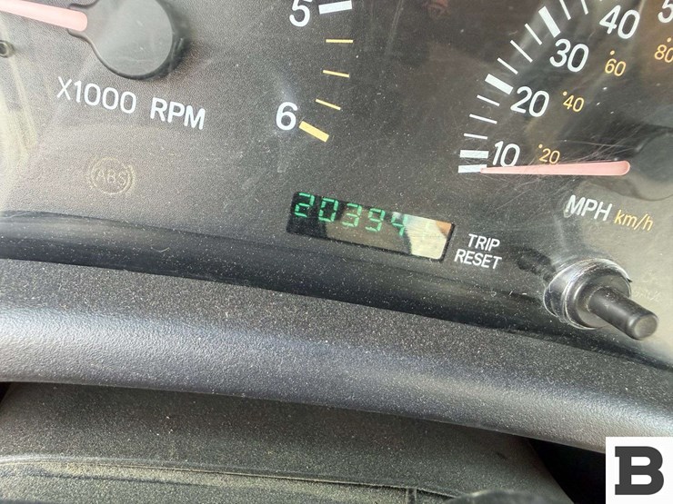 2000-jeep-cherokee-image-32