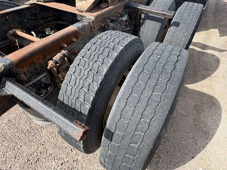 1997-cummins-m11-image-11