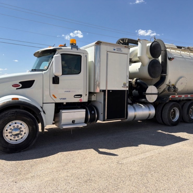 2018 PETERBILT 567
