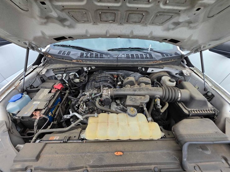 2019-ford-f150-xl-image-11